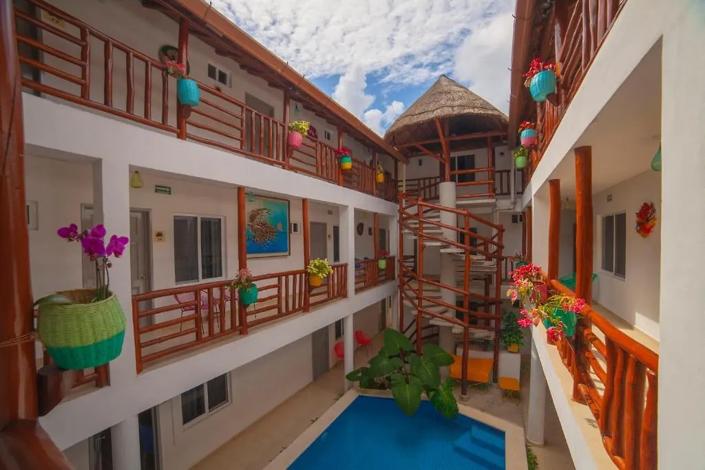 Mestizo Hotel Boutique Tulum 4*,
